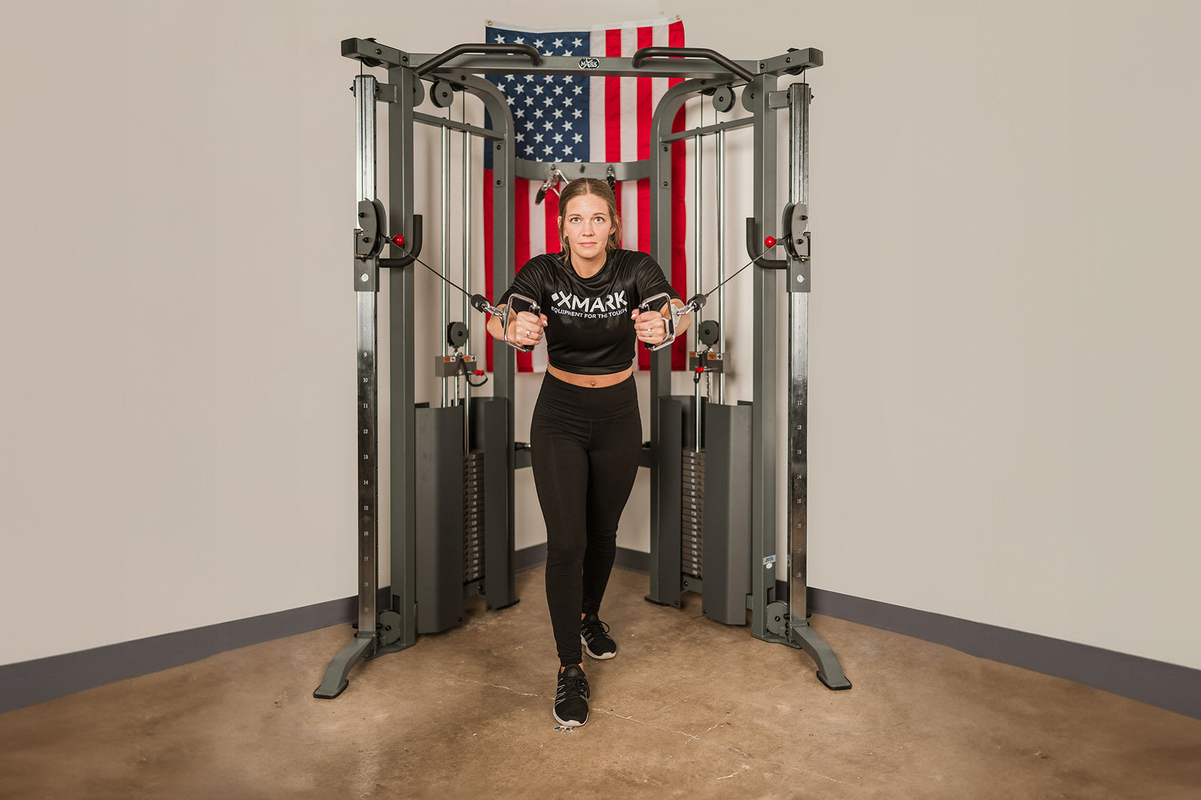 What Is a Functional Trainer? Benefits, Features & Examples